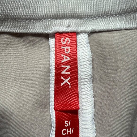 Spanx Size S White Stretchy Cotton Blend Pull On Flare Leg Ankle Pants - Picture 5 of 15